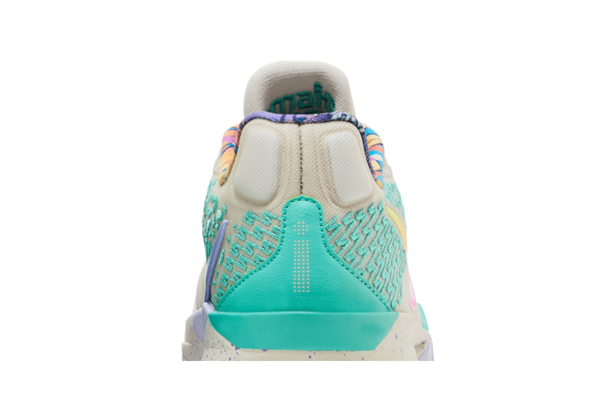 Buy Titan x Nike Wmns Sabrina 2 EP 'Make Space' - HQ1846 001 | GOAT