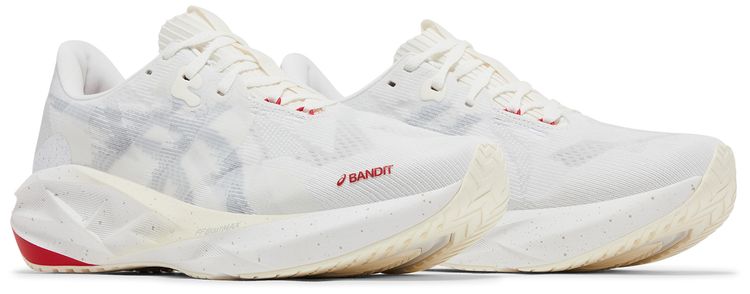Bandit x ASICS Novablast 5 Liftoff