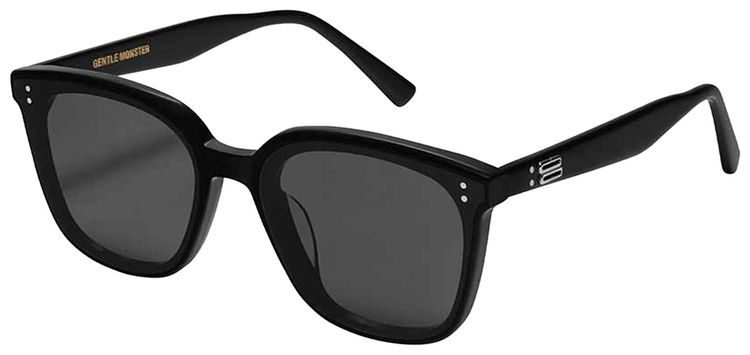 Gentle Monster Queen 01 Sunglasses Black