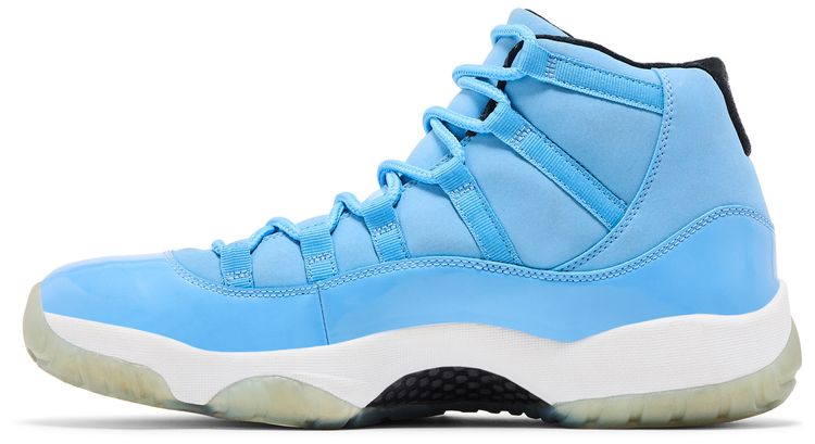 Air Jordan 11 Retro Pantone