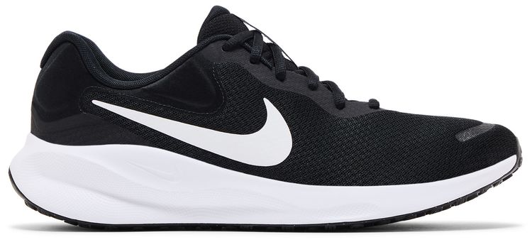 Nike Revolution 7 Black White