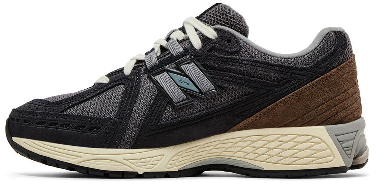 New Balance 1906F Phantom Dark Mushroom