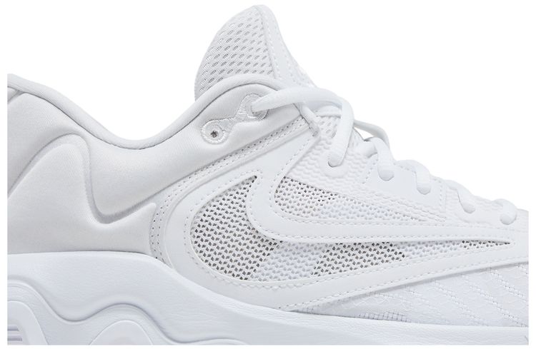 Nike Giannis Immortality 3 Triple White