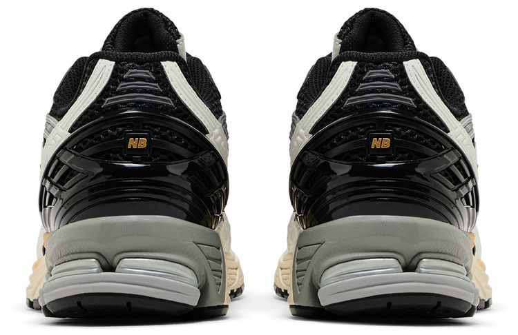 New Balance 1906U Black Sea Salt Magnet