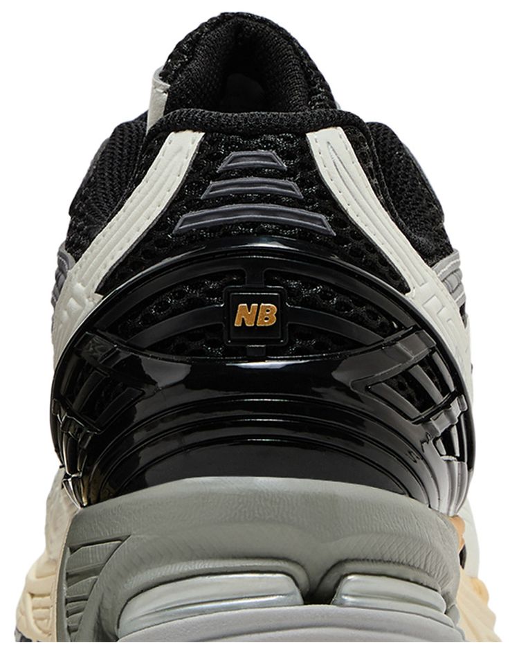 New Balance 1906U Black Sea Salt Magnet