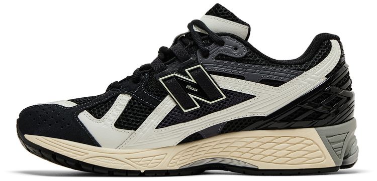 New Balance 1906U Black Sea Salt Magnet