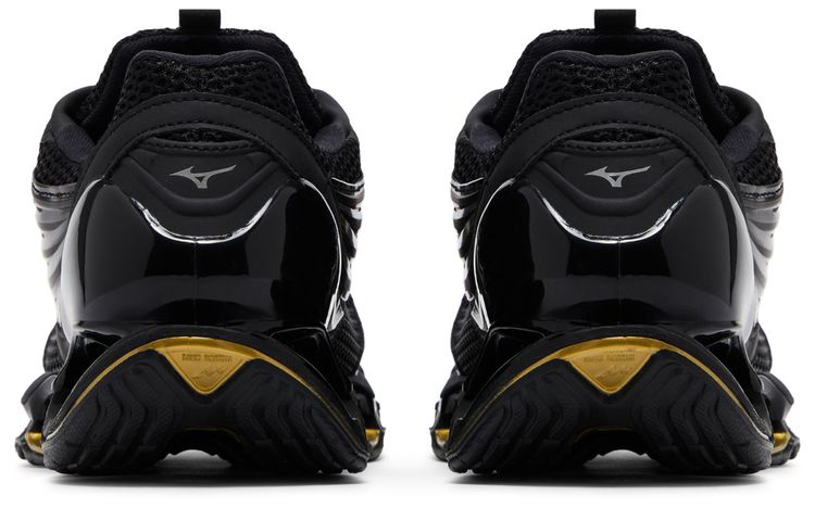 Mizuno Wave Prophecy 13 S Black Gold