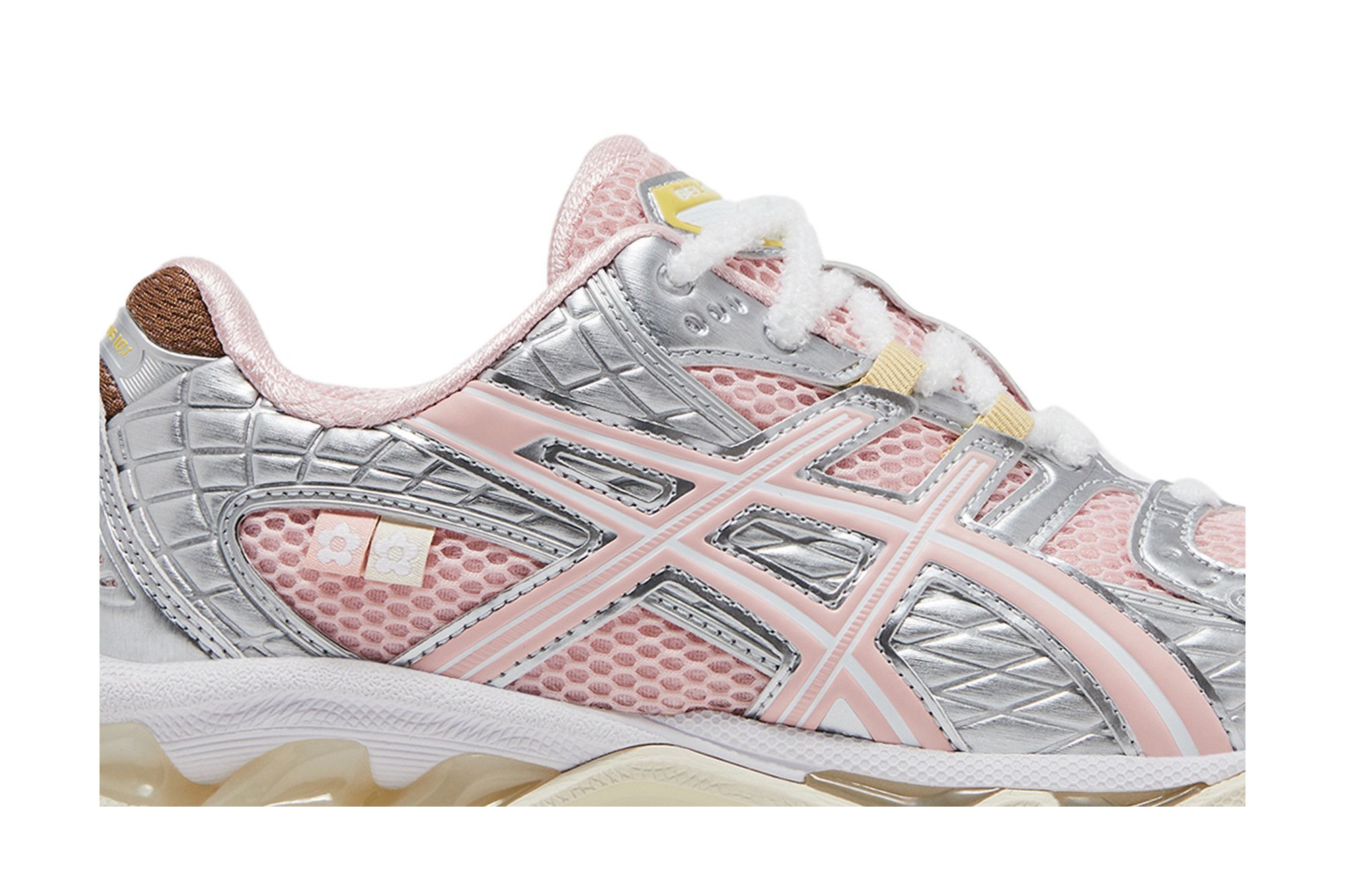 靴 asics Gel-Nimbus10.1 atmos VANDYTHEPINK hqdefault.jpg