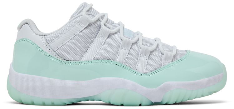 Wmns Air Jordan 11 Retro Low Igloo