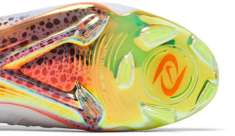 Nike Phantom Luna 2 Elite FG Electric Pack