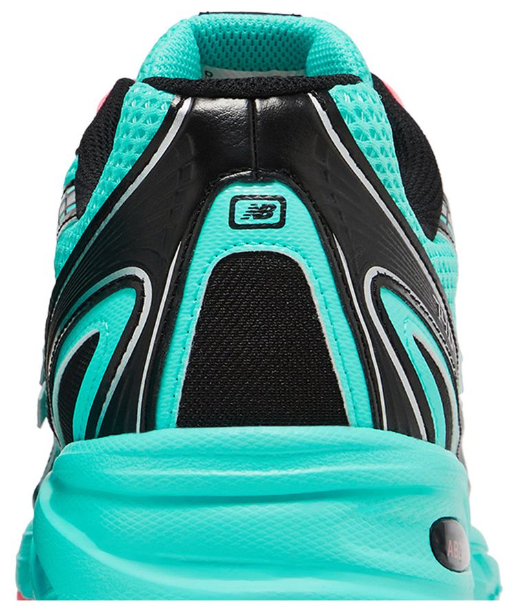 New Balance 740v2 Cyber Jade