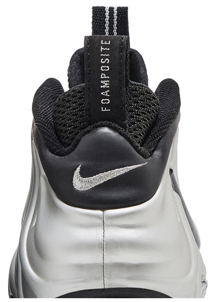 Nike Air Foamposite Pro Metallic Silver