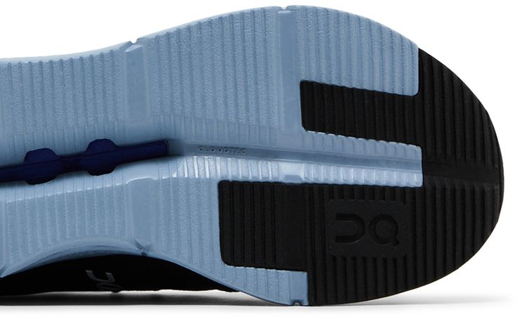 ON Cloudnova Eclipse Chambray