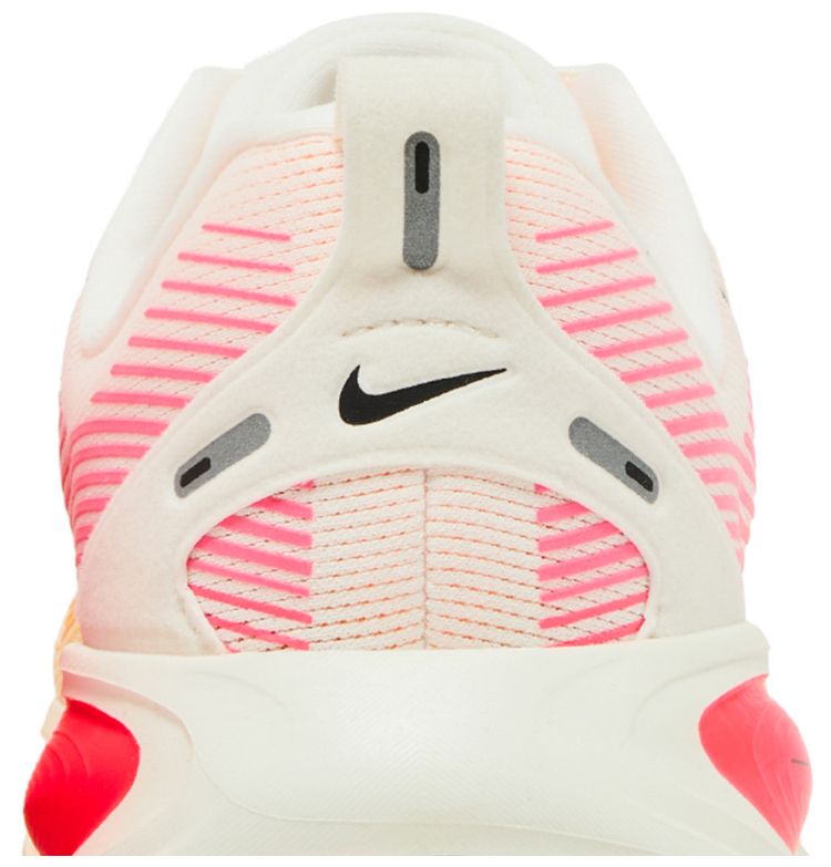 Nike Vomero 18 GS Sail Bright Crimson