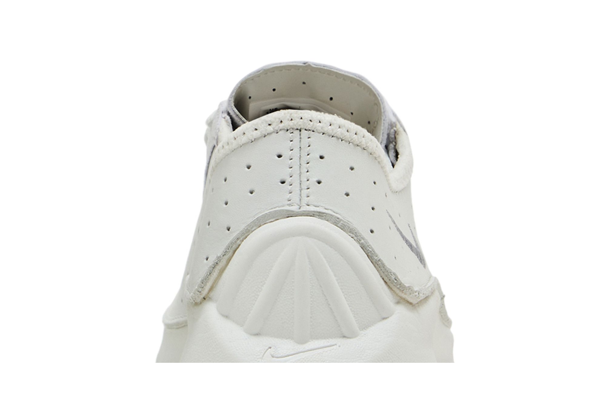 【Nike】★チャンス★ Air Superfly Summit ホワイト Nike Women's Air Superfly Summit White – Puffer Reds