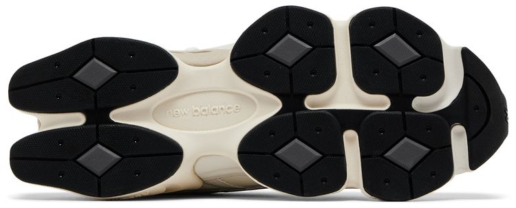 New Balance 9060 Grey Day 2025