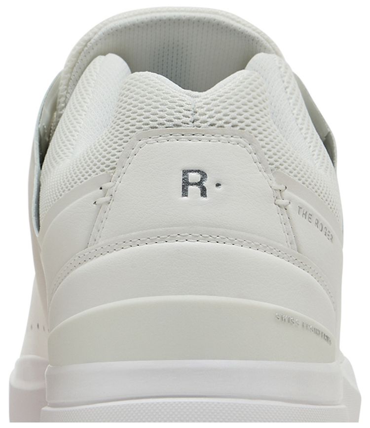ON The Roger Advantage All White