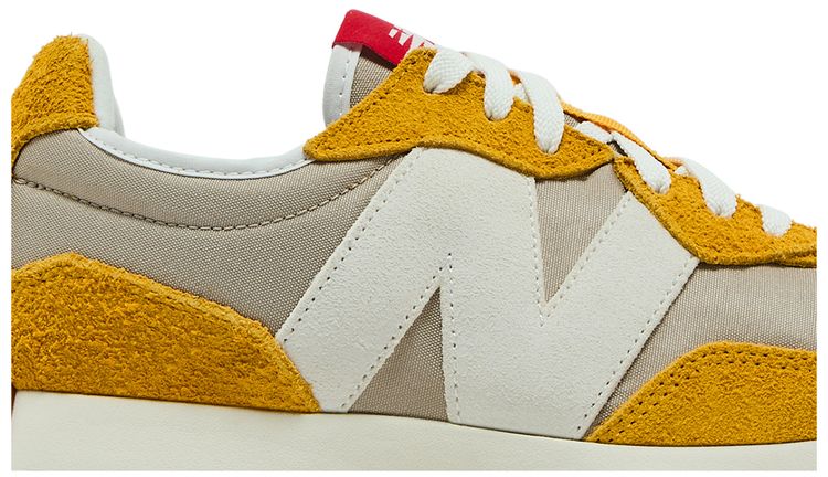 New Balance 327 Varsity Gold Grey