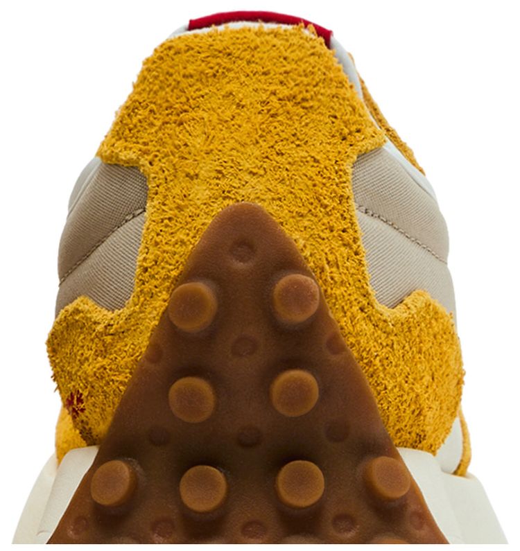 New Balance 327 Varsity Gold Grey