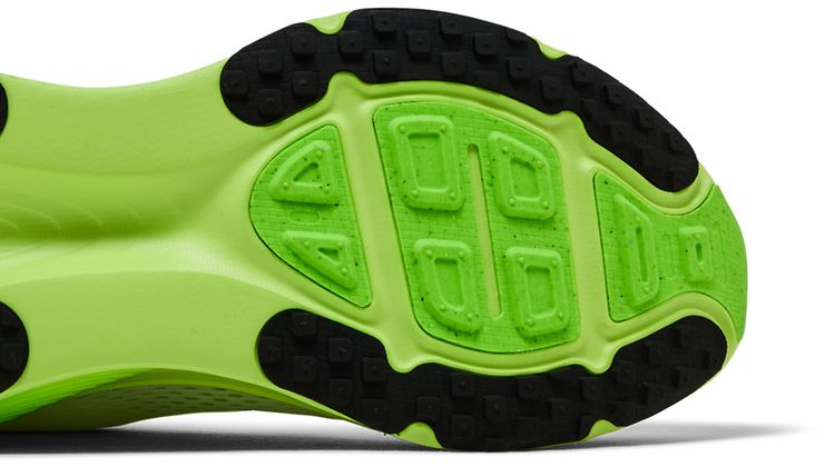 Nike Vomero 18 Electric Green