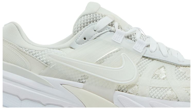 Nike Wmns V2K Run Summit White