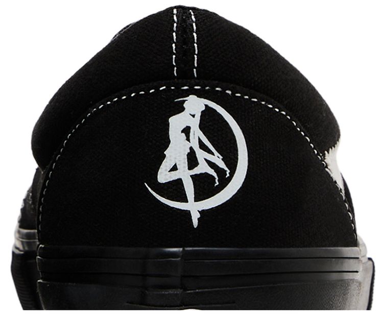 Sailor Moon x Vans Skate Slip On Pretty Guardian