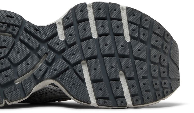 Balenciaga 3XL Sneaker Worn Out   Grey White