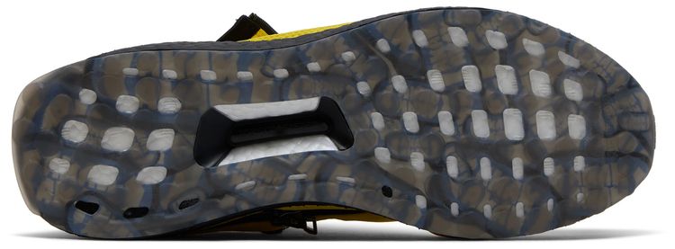 Fortnite x adidas UltraBoost 10 Peely