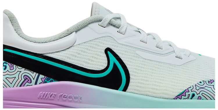 Nike Air Zoom Infinity Tour NEXT NRG Live to Play Play to Live