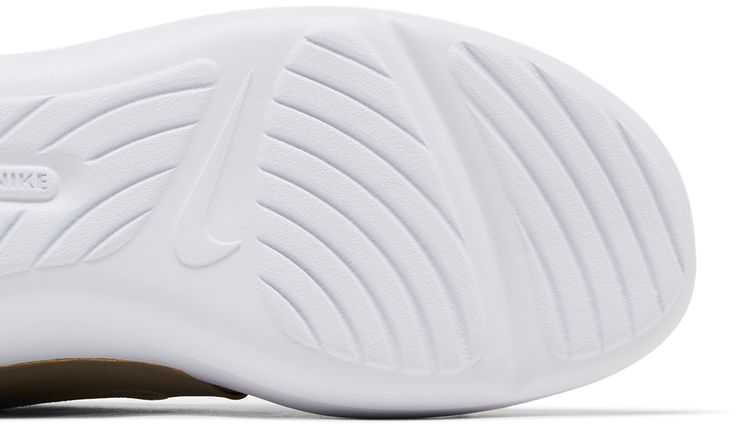 Nike E Series AD Light Orewood Brown