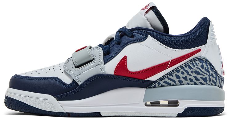 Air Jordan Legacy 312 Low GS Midnight Navy Varsity Red