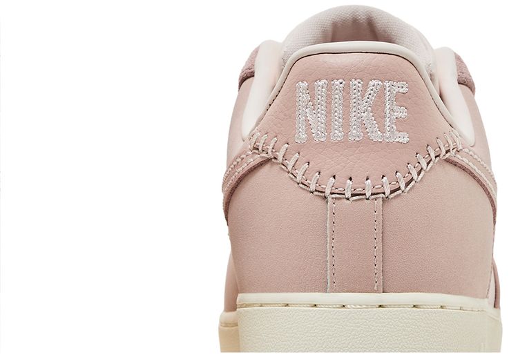 Nike Wmns Air Force 1 Low Pink Oxford Tassels