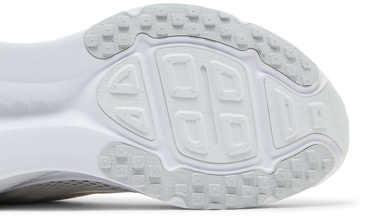 Nike Vomero 18 White Photon Dust