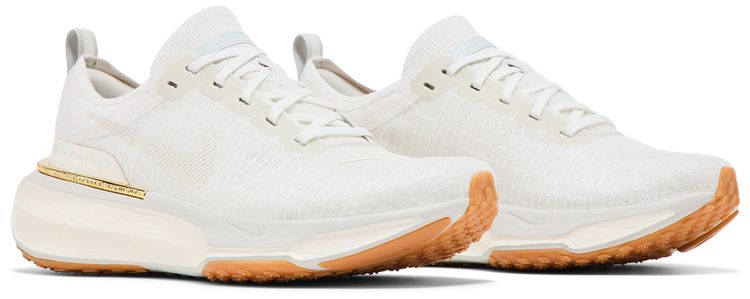 Nike Wmns ZoomX Invincible 3 Light Bone Sail Gum