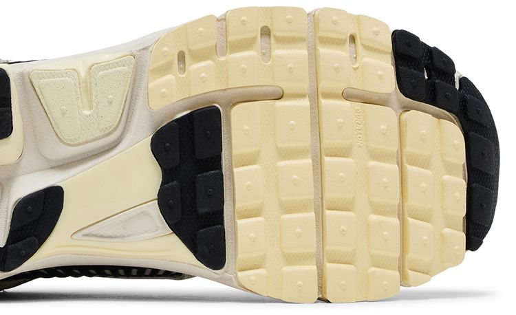 Nike Air Zoom Vomero 5 Alabaster Black