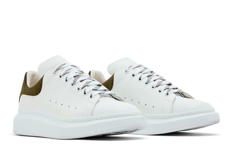 Buy Alexander McQueen Oversized Sneaker  display picture 1