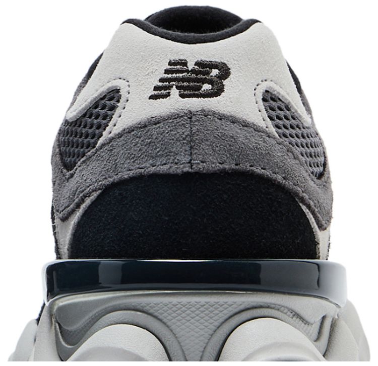 New Balance 9060 Black Castlerock