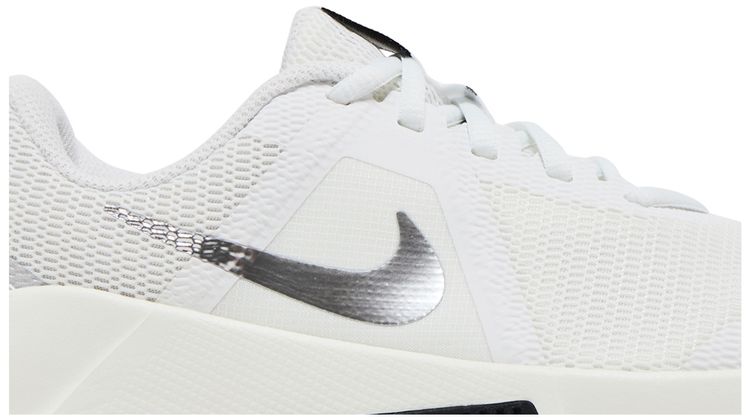 Nike Wmns MC Trainer 3 Premium Summit White Metallic Silver