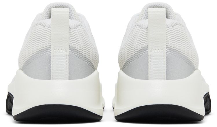 Nike Wmns MC Trainer 3 Premium Summit White Metallic Silver