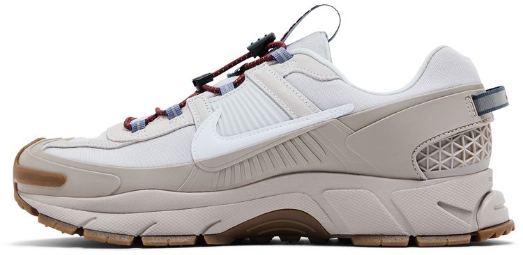Nike Zoom Vomero Roam College Grey Gum