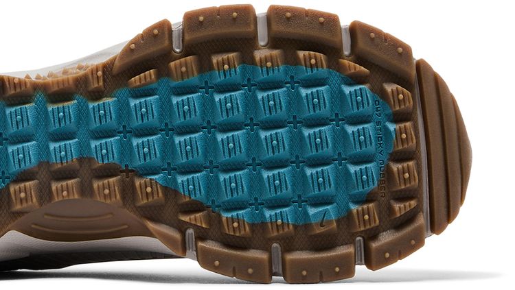 Nike Zoom Vomero Roam College Grey Gum