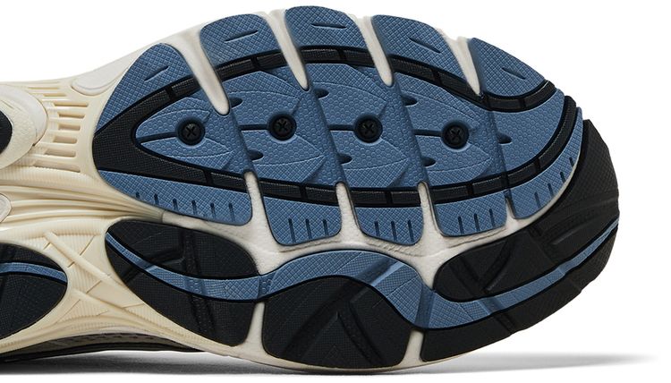 Saucony ProGrid Omni 9 Tomorrow Meet Yesterday Pack   Blue