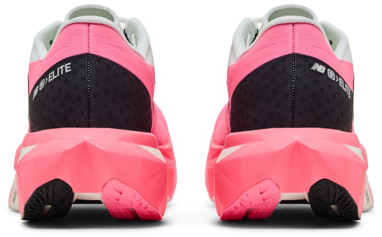 New Balance FuelCell SuperComp Elite v4 Ultra Pink