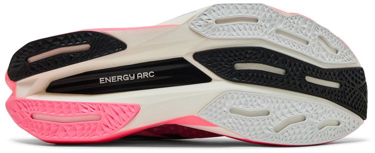 New Balance FuelCell SuperComp Elite v4 Ultra Pink