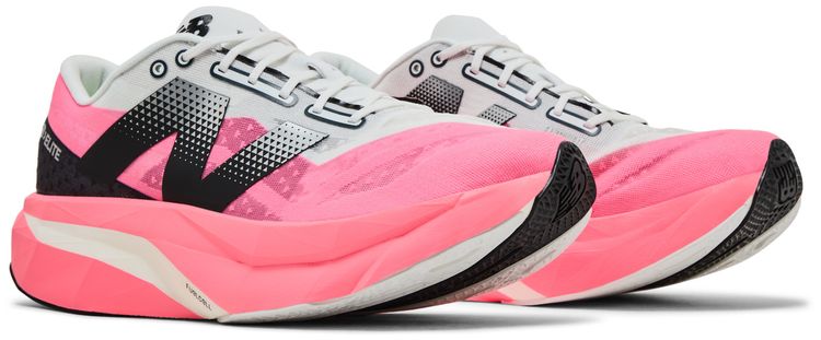 New Balance FuelCell SuperComp Elite v4 Ultra Pink