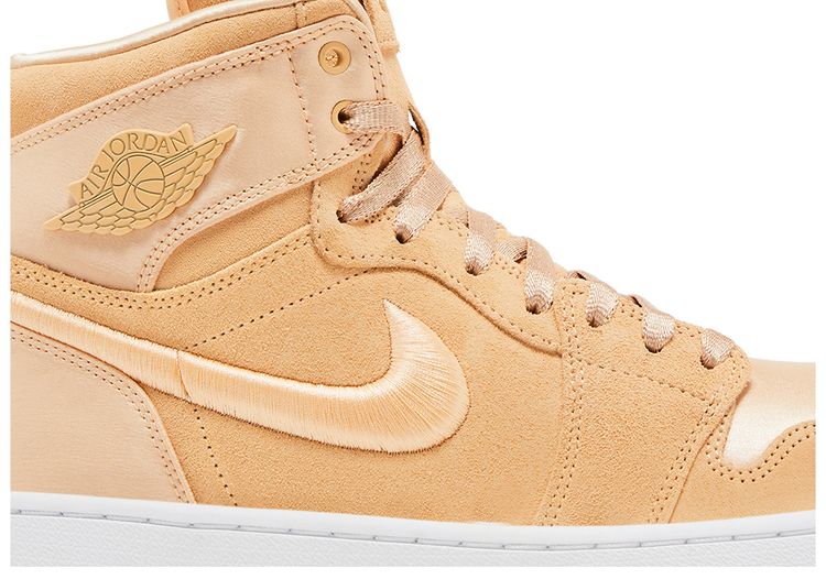 Wmns Air Jordan 1 Retro High Season of Her Ice Peach
