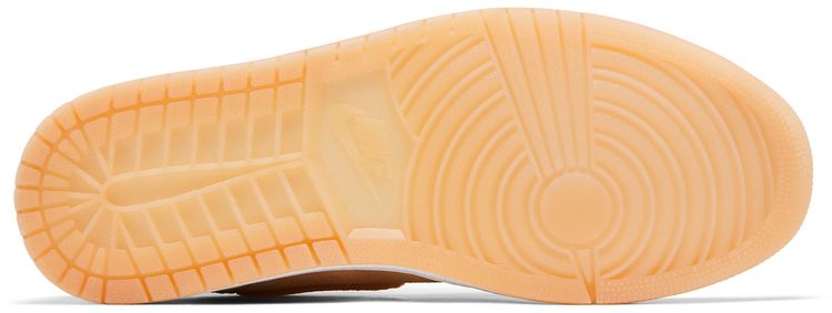 Wmns Air Jordan 1 Retro High Season of Her Ice Peach