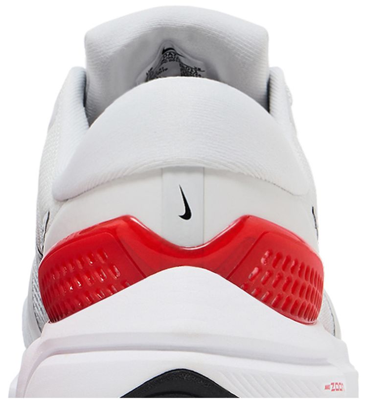 Nike Air Zoom Vomero 16 Photon Dust Light Crimson