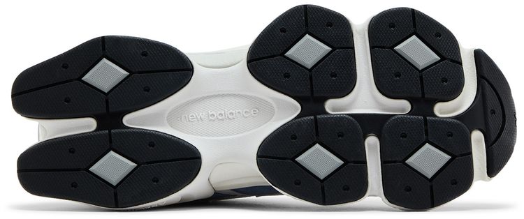 New Balance 9060 Lavender