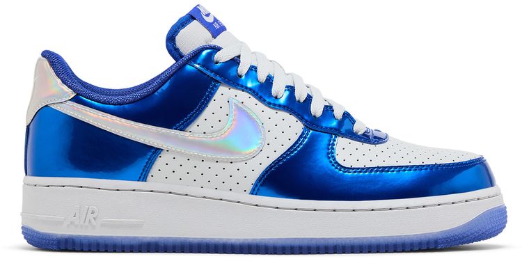 Nike Air Force 1 07 LV8 Light Photo Blue Photon Dust Iridescent